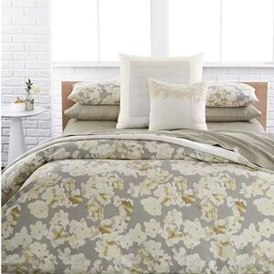Calvin Klein QUEEN Vaucluse Duvet Cover Set w/ 2 Standard Shams Gray Floral